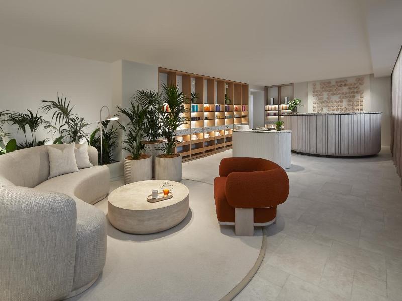Marriott Vacation Club At Surfers Paradise image