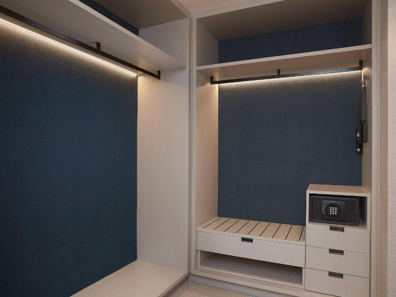 Marriott Vacation Club At Surfers Paradise image