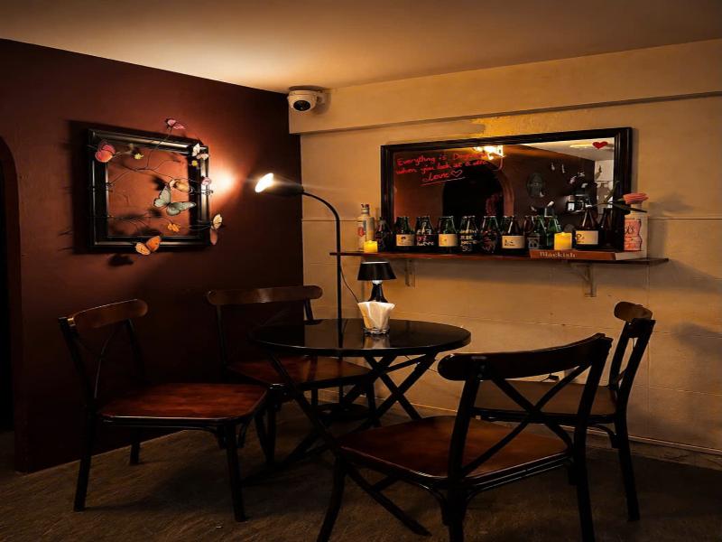 Beige Hotel image