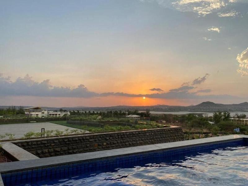 Aria Resort And Spa image