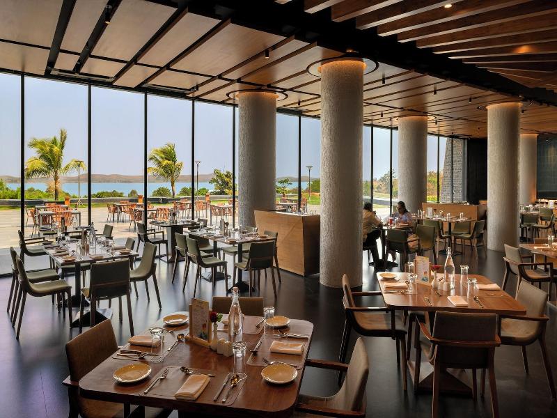 Aria Resort And Spa