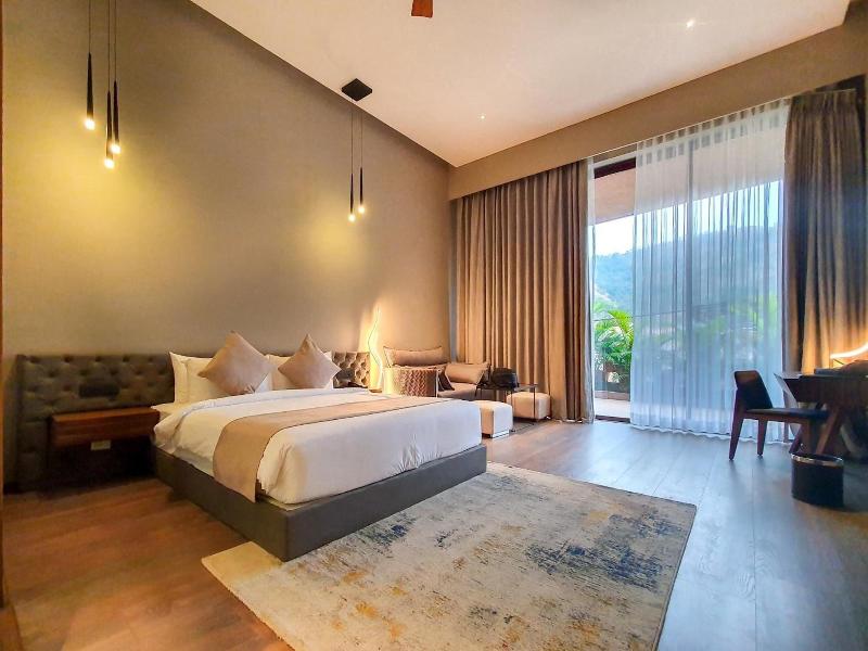 Aria Resort And Spa image