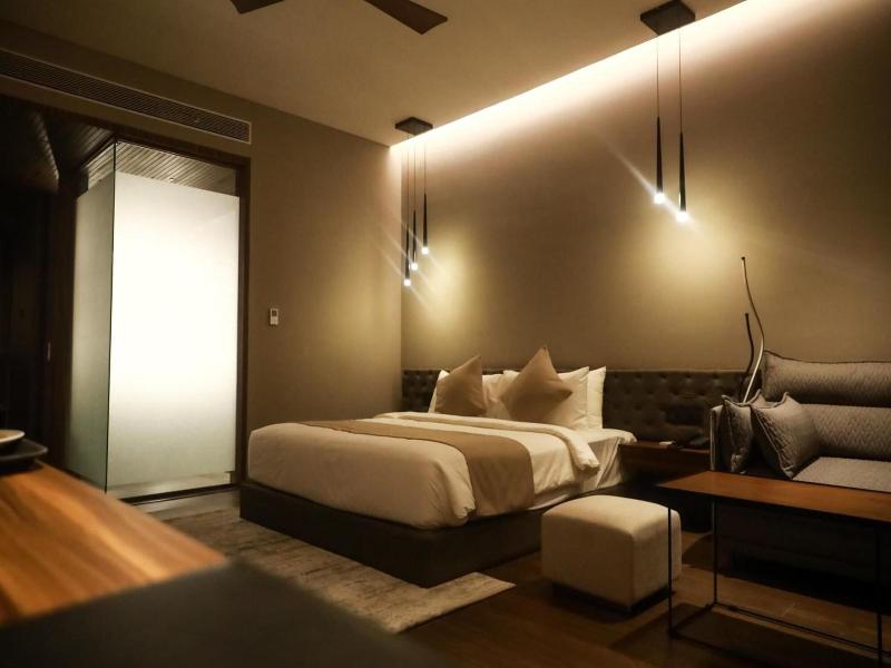 Aria Resort And Spa image