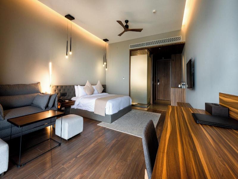 Aria Resort And Spa image