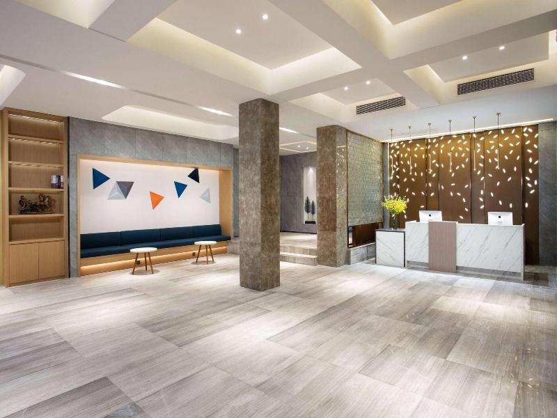 Ramada Encore By Wyndham Qingdao Shinan image