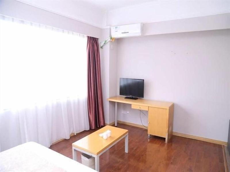 Ramada Encore By Wyndham Qingdao Shinan image