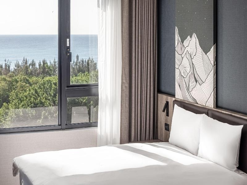 The Moment Hotel Hualien By Lakeshore image