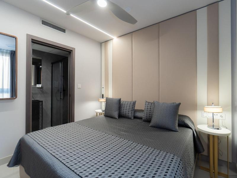 Hotel Perla Del Sur image