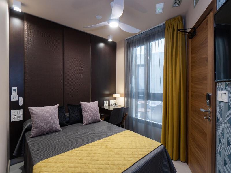 Hotel Perla Del Sur image