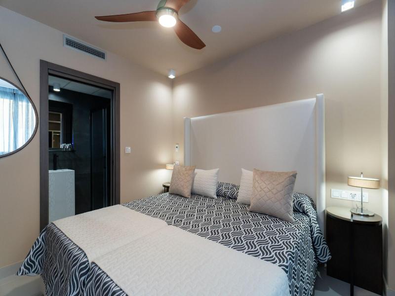 Hotel Perla Del Sur image