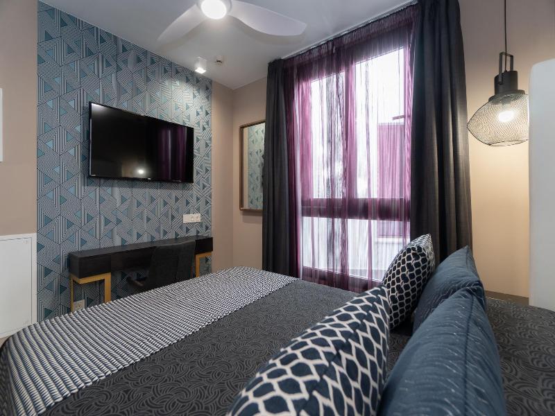 Hotel Perla Del Sur image
