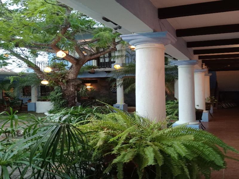 Hostal El Patio