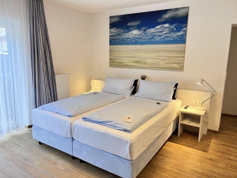 Hotel Garni Dã¼nennest image