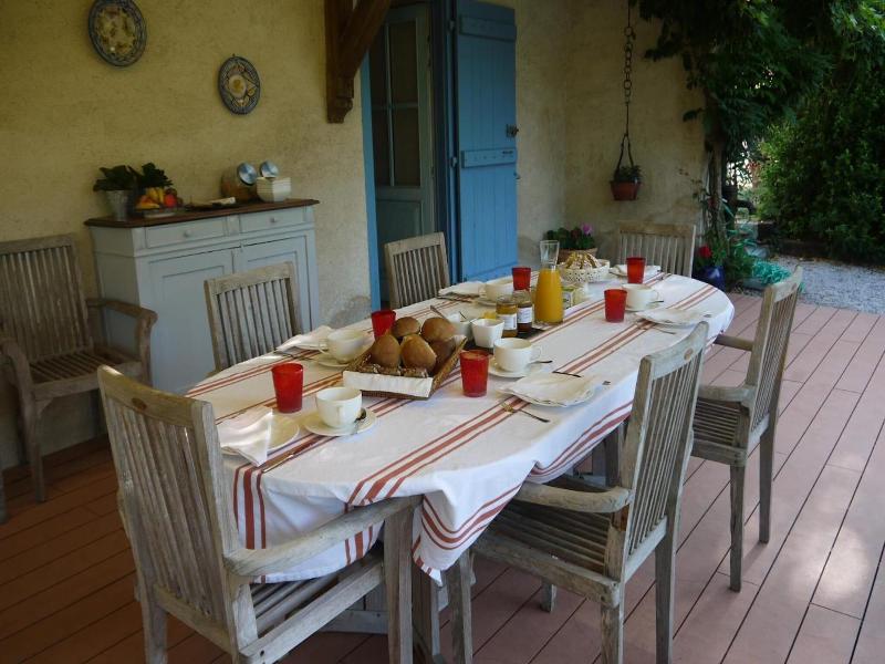 Bed & Breakfast Eth Berye Petit