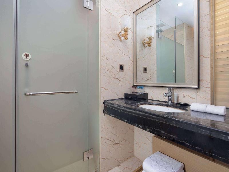 Ramada By Wyndham Changsha North image