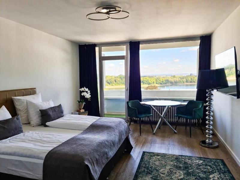 Rheinblick Appartments image