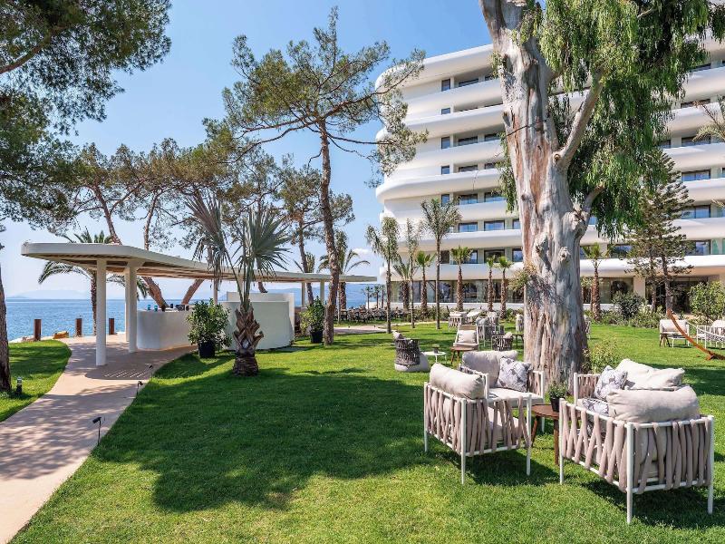 Isla Brown Corinthia Resort & Spa, Curio Collect image