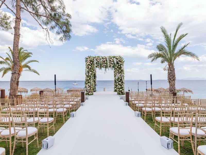 Isla Brown Corinthia Resort & Spa, Curio Collect image