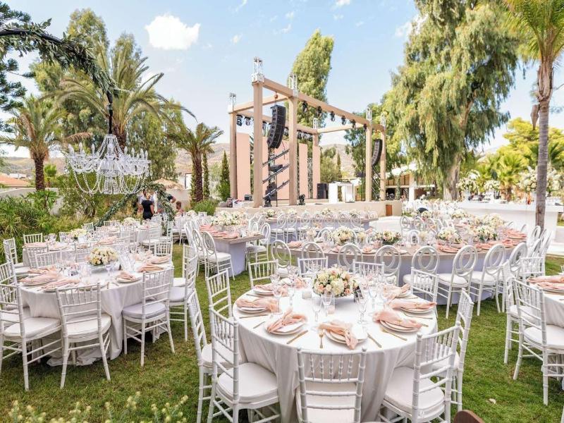 Isla Brown Corinthia Resort & Spa, Curio Collect image