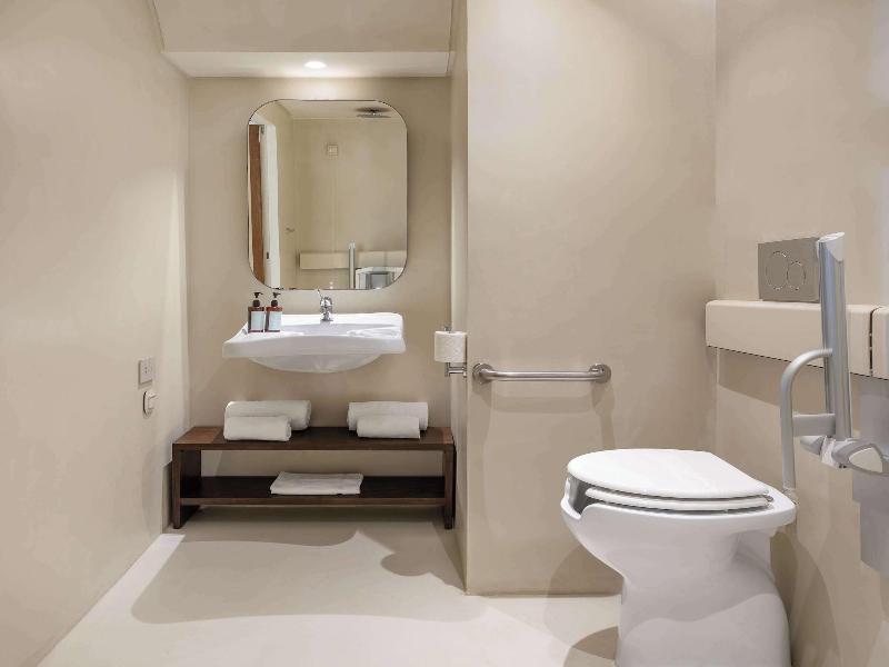 Isla Brown Corinthia Resort & Spa, Curio Collect image