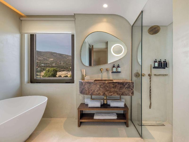 Isla Brown Corinthia Resort & Spa, Curio Collect image