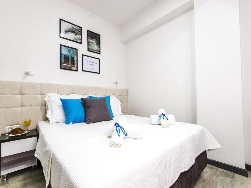 Astera Apart Hotel image