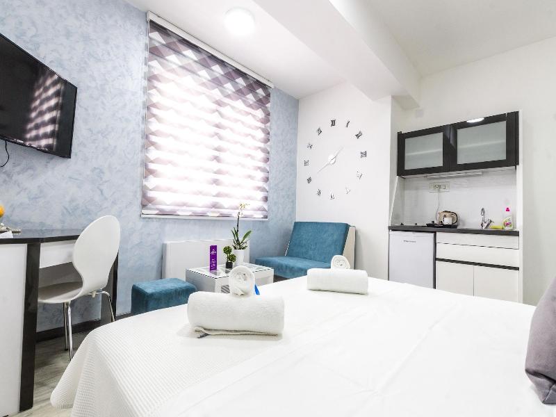 Astera Apart Hotel image
