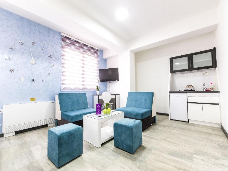 Astera Apart Hotel image