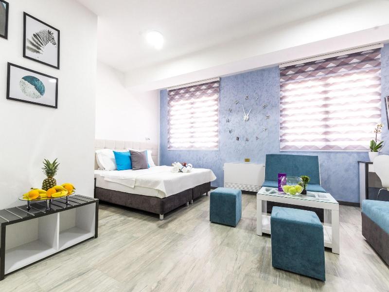 Astera Apart Hotel image