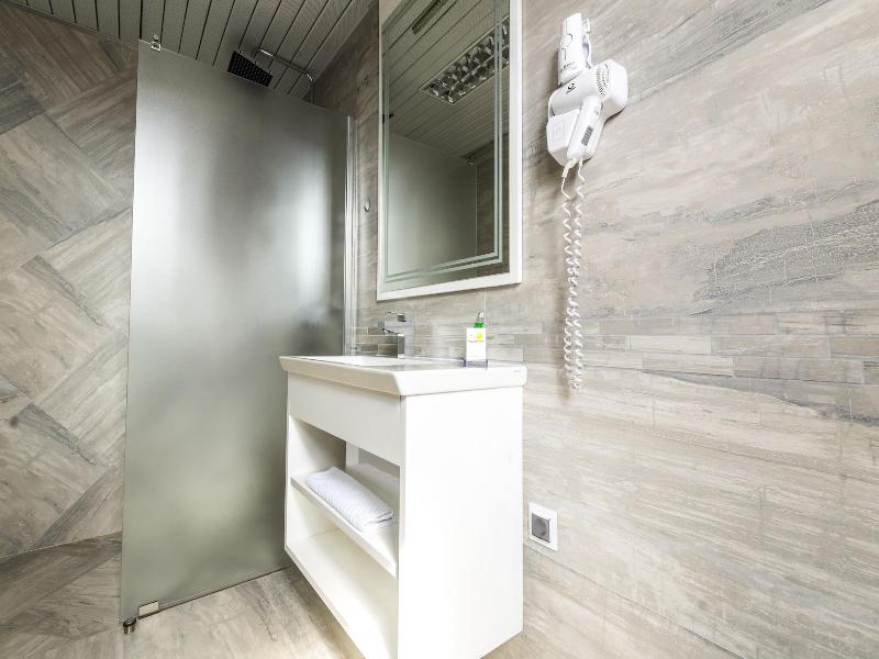 Astera Apart Hotel image