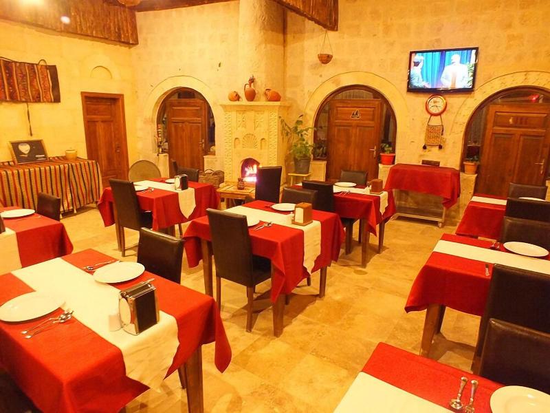 Dilek Tepesi Cave Hotel