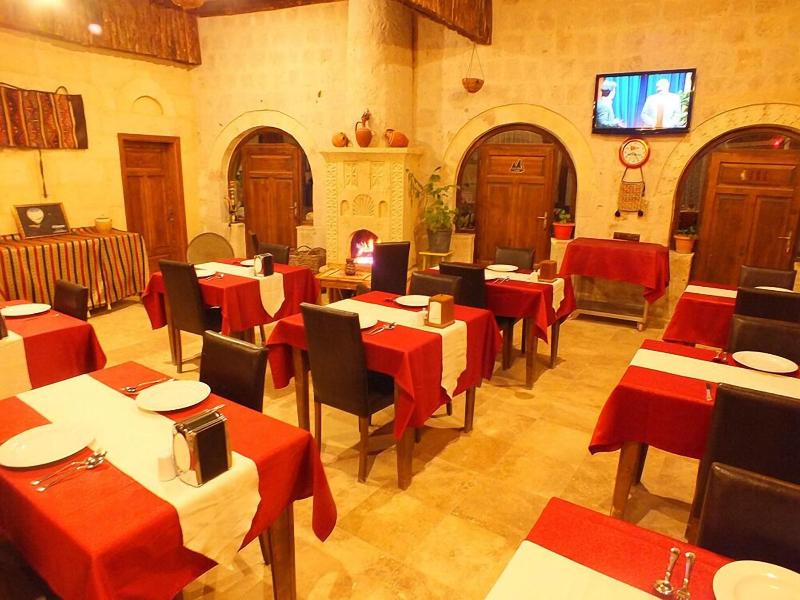 Dilek Tepesi Cave Hotel