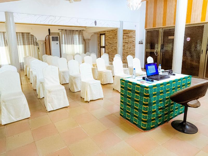Hotel M'rode image