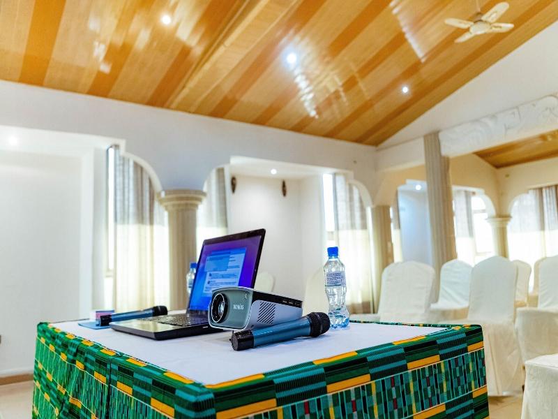 Hotel M'rode image