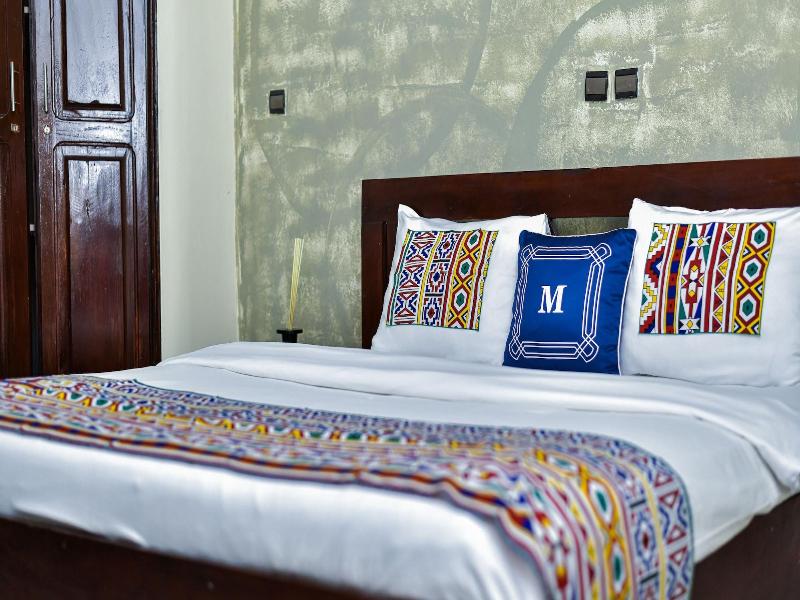Hotel M'rode image