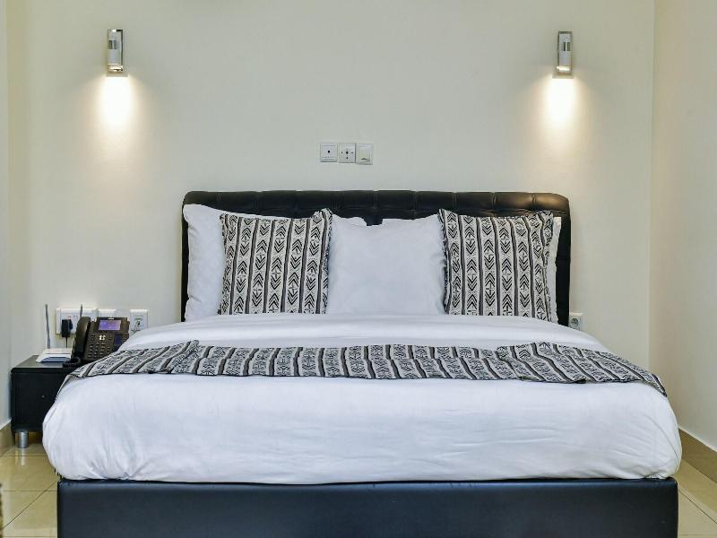 Hotel M'rode image