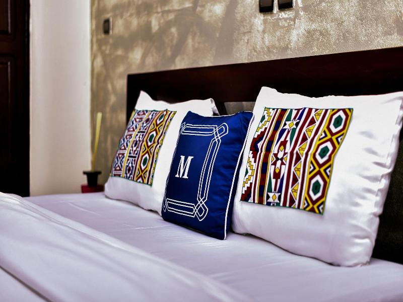 Hotel M'rode image