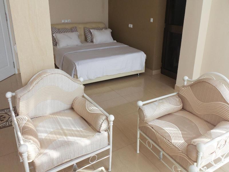 Hotel M'rode image