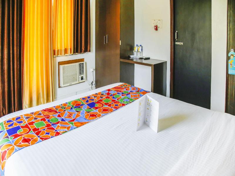 Fabhotel Eleanora image