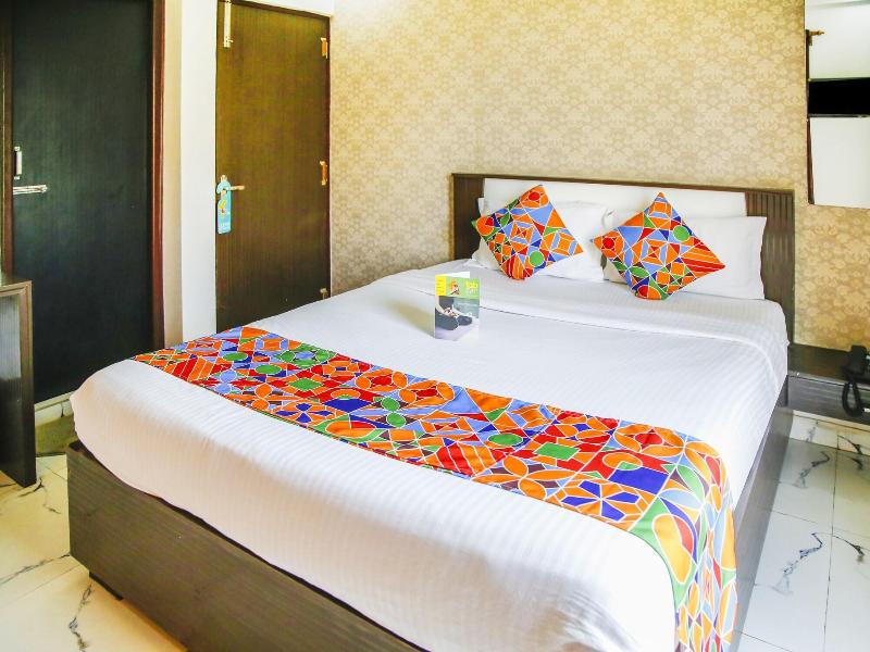 Fabhotel Eleanora image
