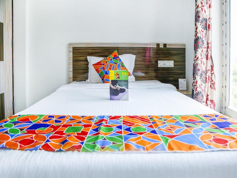 Fabhotel Eleanora image