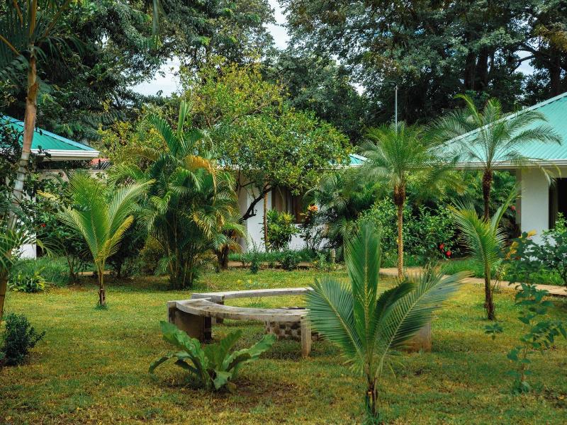 Buddha Retreat Hotel image