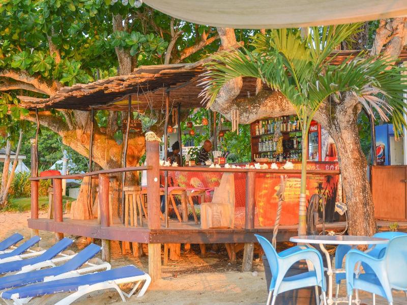 Sand And Tan Beach Hotel image