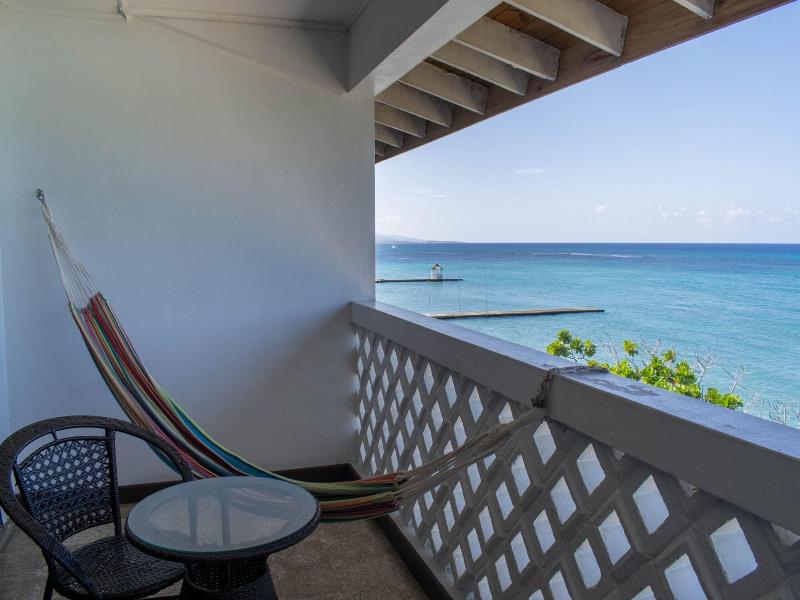 Sand And Tan Beach Hotel image