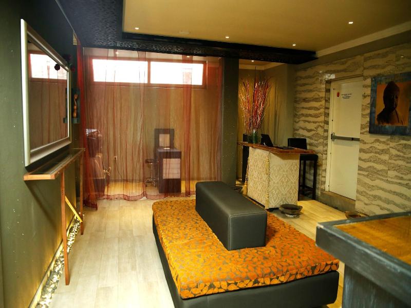 Kiriri Garden Hotel image