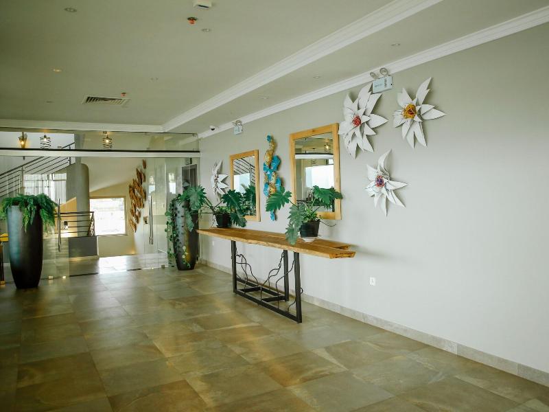 Kiriri Garden Hotel image