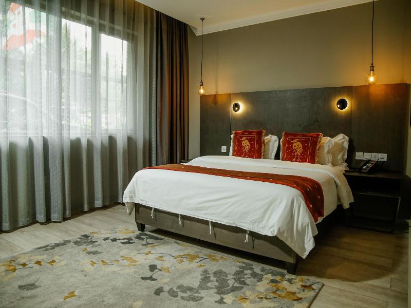 Kiriri Garden Hotel image