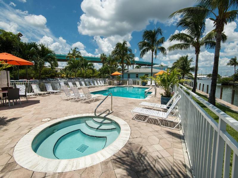 Matanzas Inn Bayside Resort And Marina image