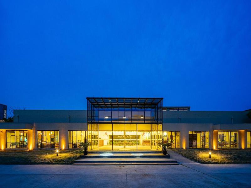 Ramada Encore By Wyndham Shanghai Pudong Airport image