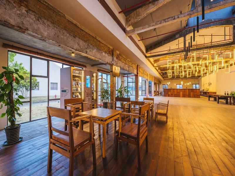 Ramada Encore By Wyndham Shanghai Pudong Airport image
